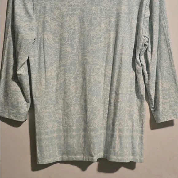 Chico's Light Green Paisley Long Sleeve Top - Picture 6 of 11